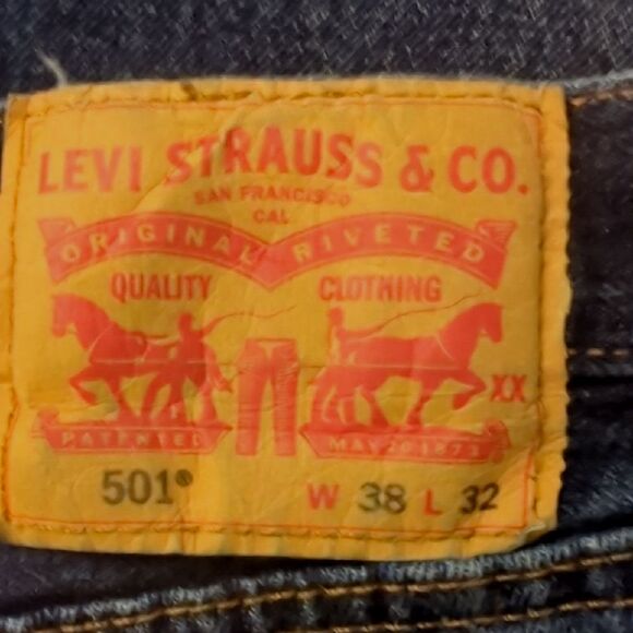Levi’s 501 – Made in Egypt, Small “e” Sized 38x32 - Picture 2 of 7
